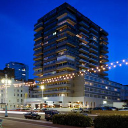 Holiday Inn